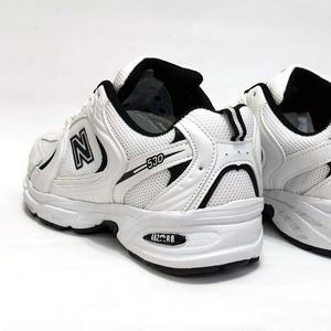 قیمت ارزان کتونی نیوبالانس 530 new balance با متریال وارداتی