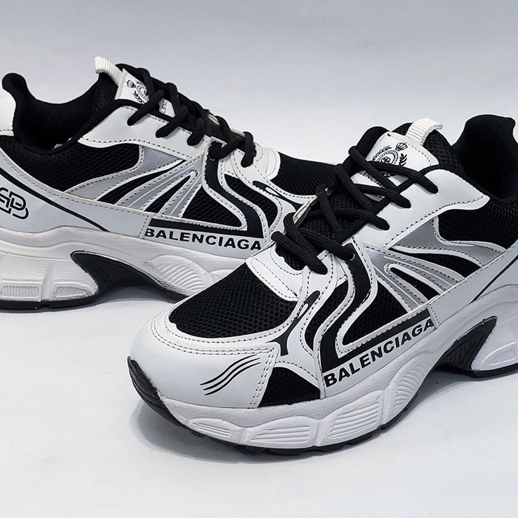 قیمت ارزان کتونی بالنسیاگا Balenciaga شیک و سبک