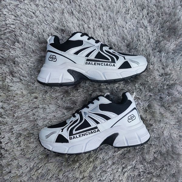 کتونی بالنسیاگا Balenciaga شیک و سبک