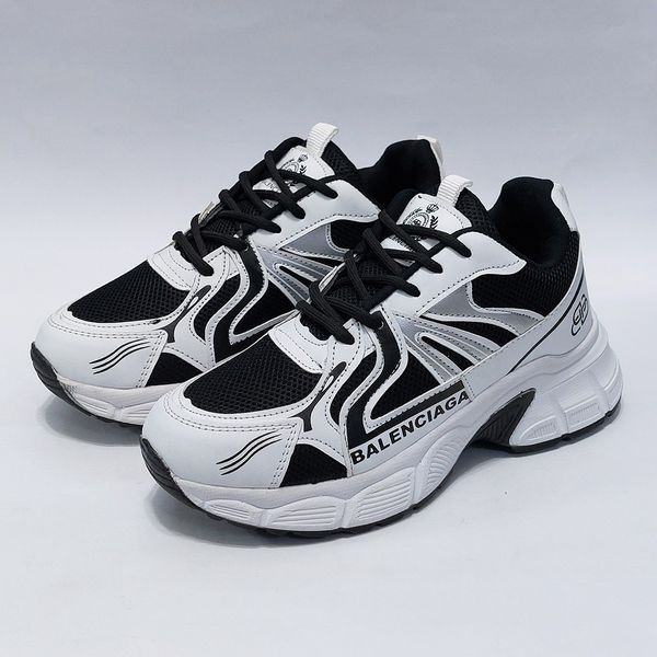 کتونی بالنسیاگا Balenciaga شیک و سبک