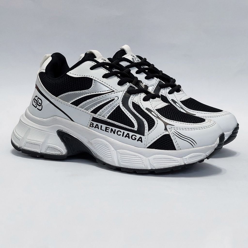 فروش اینترنتی کتونی بالنسیاگا Balenciaga شیک و سبک