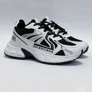 فروش اینترنتی کتونی بالنسیاگا Balenciaga شیک و سبک