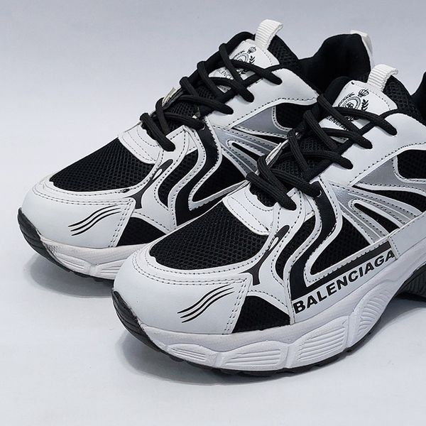 کتونی بالنسیاگا Balenciaga شیک و سبک