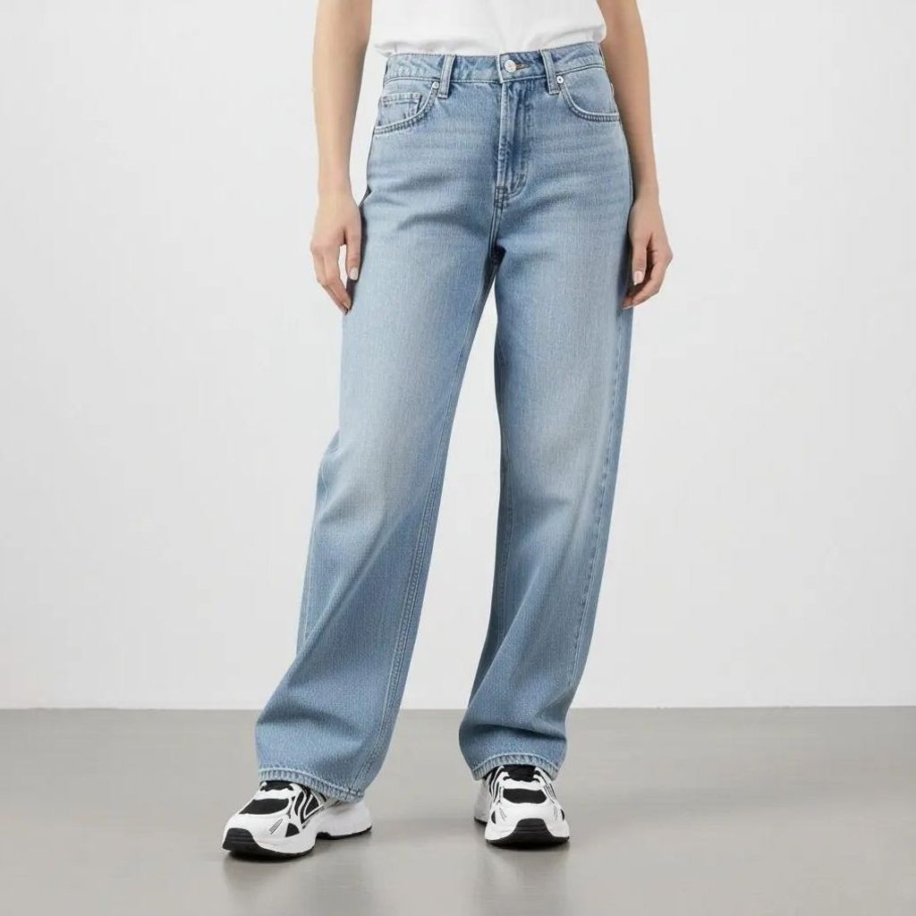 مشخصات کتونی بالنسیاگا Balenciaga شیک و سبک