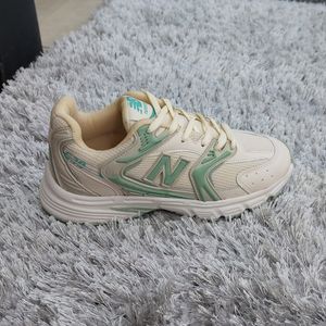 مشخصات کتونی نیوبالانس 539 new balance بسیار سبک و راحت مخصوص شیک پسندا