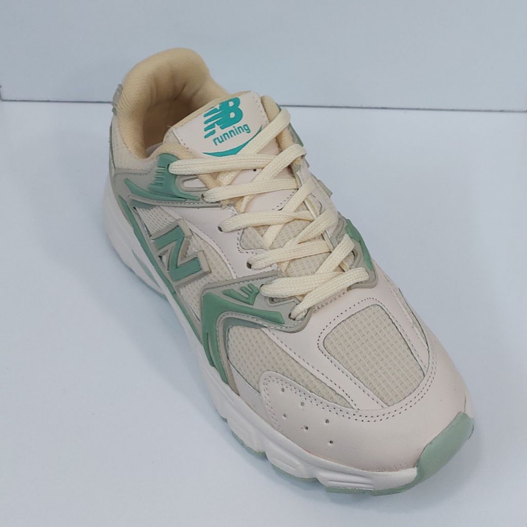 قیمت ارزان کتونی نیوبالانس 539 new balance بسیار سبک و راحت مخصوص شیک پسندا