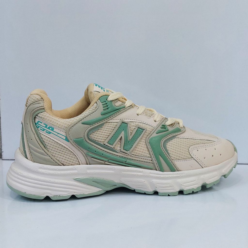 خرید آنلاین کتونی نیوبالانس 539 new balance بسیار سبک و راحت مخصوص شیک پسندا