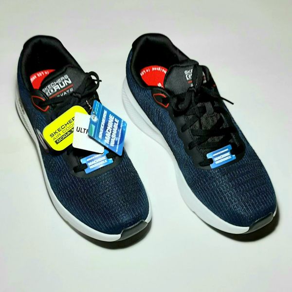 کفش مردانه پیاده روی مردانه اسکچرز Go Run Elevate