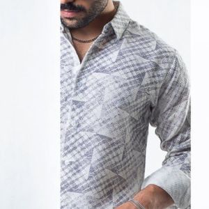 خرید انلاین پیراهن مردانه کنفی  طرح گلیمی 1010