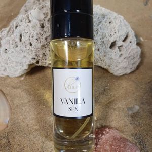 ادکلن زنانه وانیلا سکسی آلیوم