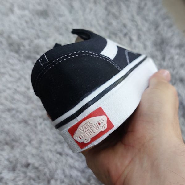 کتونی ونس مشکی خط سفید Vans