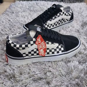 خرید آنلاین کتونی ونس شطرنجی Vans 