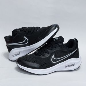 خرید آنلاین کتونی نایک زوم سیاه Nike Zoom بالاترین کیفیت موجود در بازار