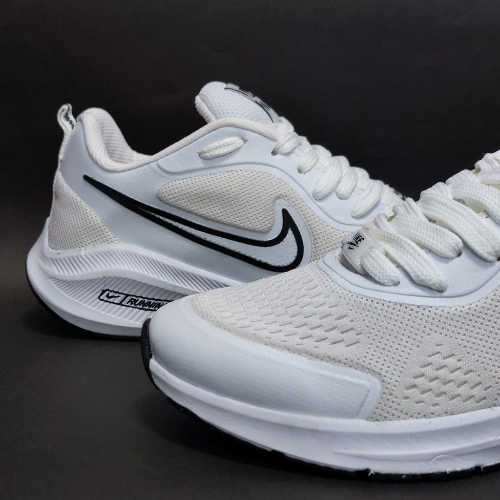 قیمت کتونی نایک زوم سفید Nike Zoom بالاترین کیفیت موجود در بازار