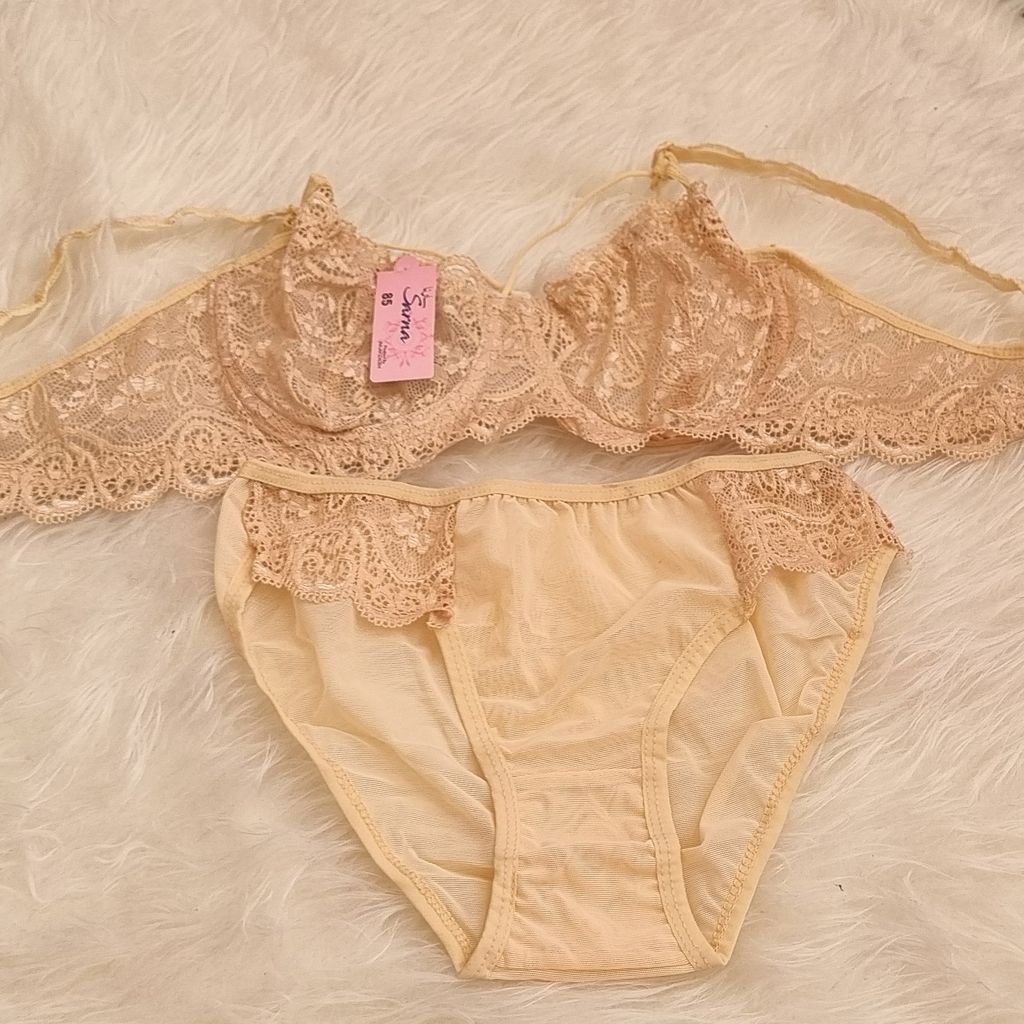 مشخصات ست شورت و سوتین فنردار گیپوری سایز 75 تا 90 