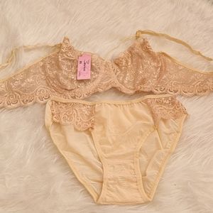 مشخصات ست شورت و سوتین فنردار گیپوری سایز 75 تا 90 