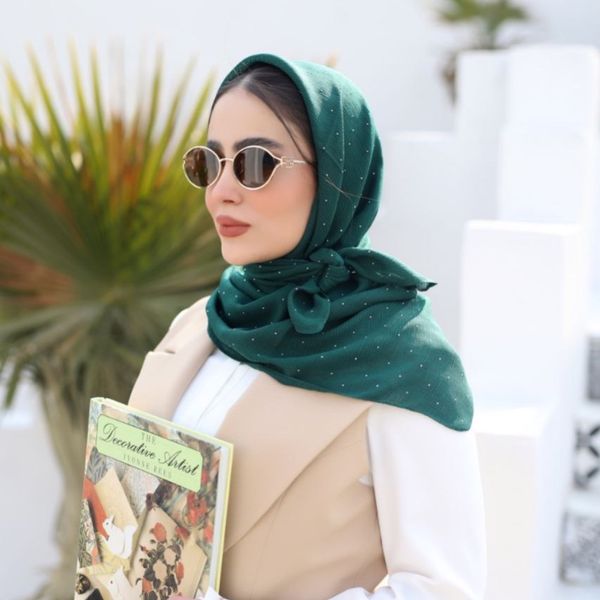 روسری زنانه درختی نگینی کد 1044