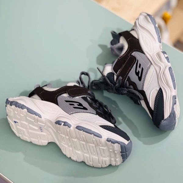 کتونی بچگانه طرح بالنسیاگا برند Kshoes کد 113003