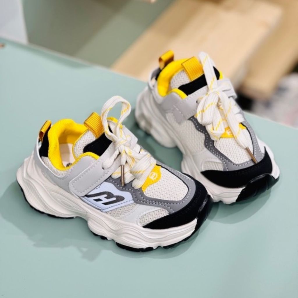 مشخصات کتونی بچگانه طرح بالنسیاگا برند Kshoes کد 113003