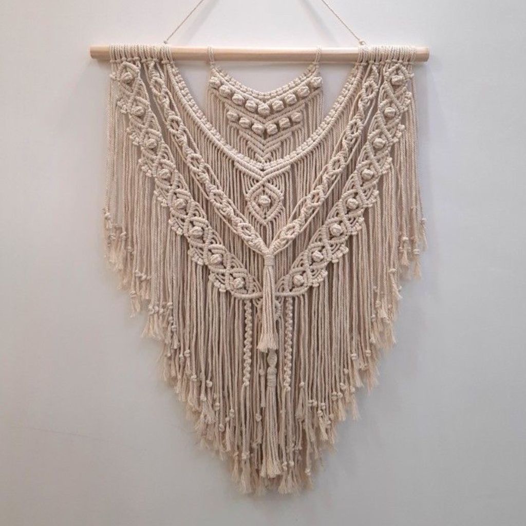 فروش اینترنتی دیوارآویز مکرومه طرح دکوراتیو عیدانه