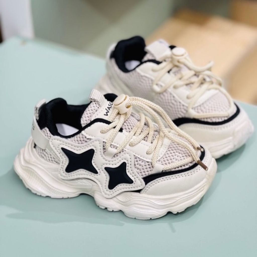 خرید اینترنتی کتونی بچگانه طرح دو ستاره برند Kshoes کد 120103