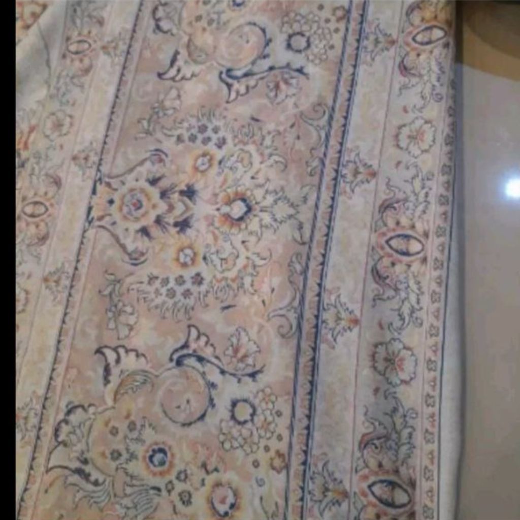 خرید اینترنتی روفرشی مخمل شانل کشدوزی شده9متری آماده