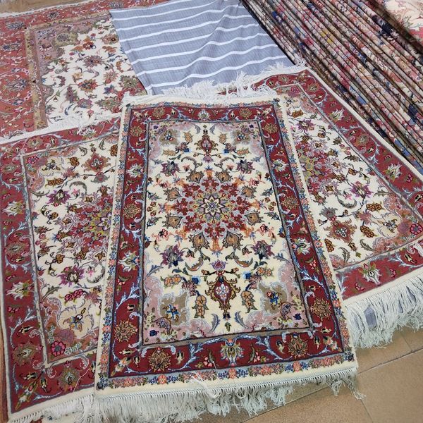 قالیچه دستباف