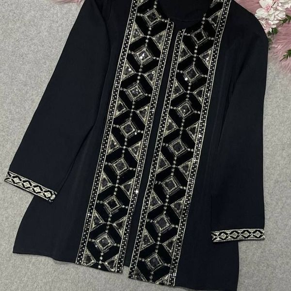 کت مازاراتی نورا