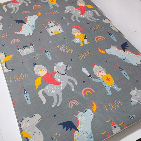 فرشینه کودک شانل مخمل استپدار زیره چرم100×150