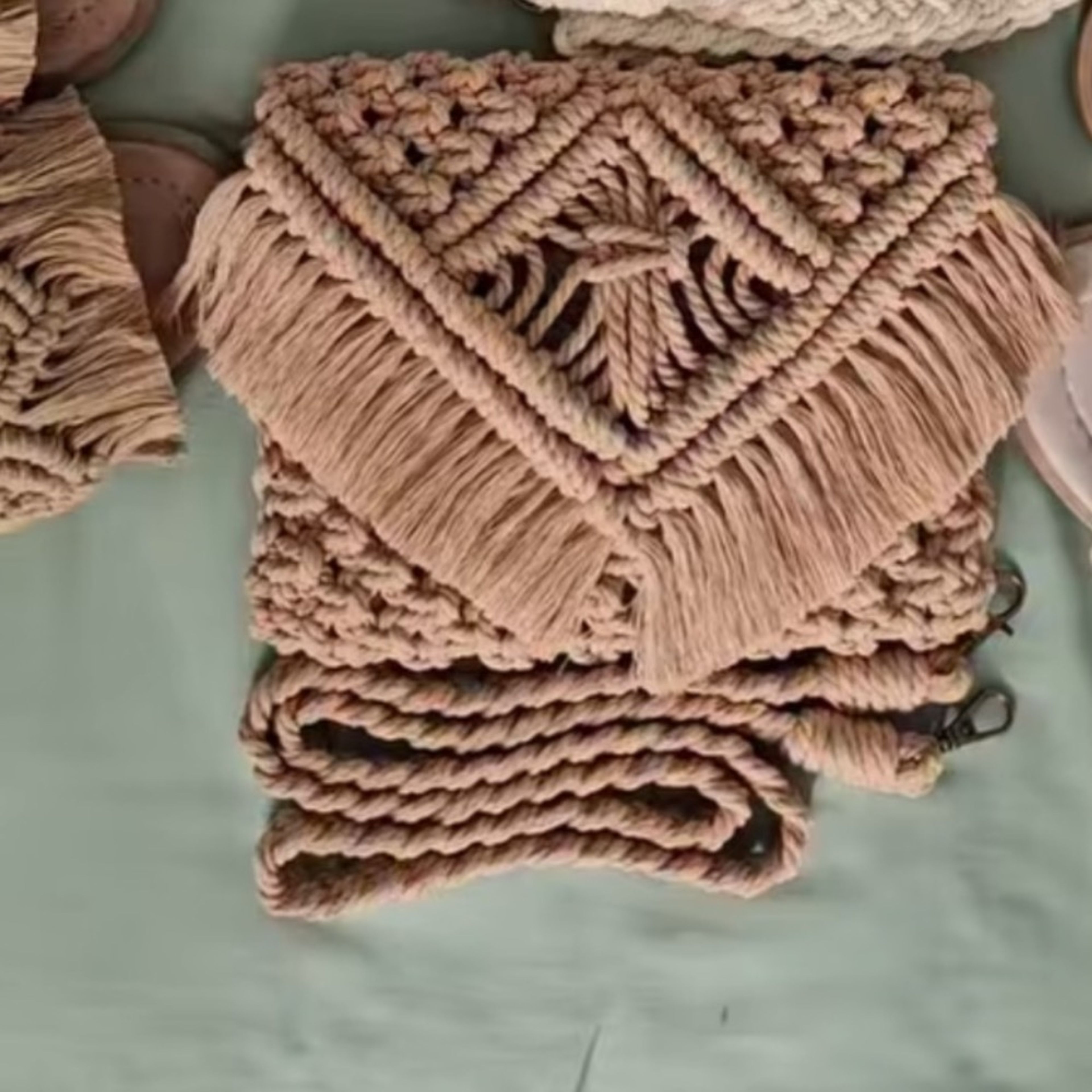 خرید انلاین کیف زنانه فانتزی مکرومه رنگبندی دلخواه‌