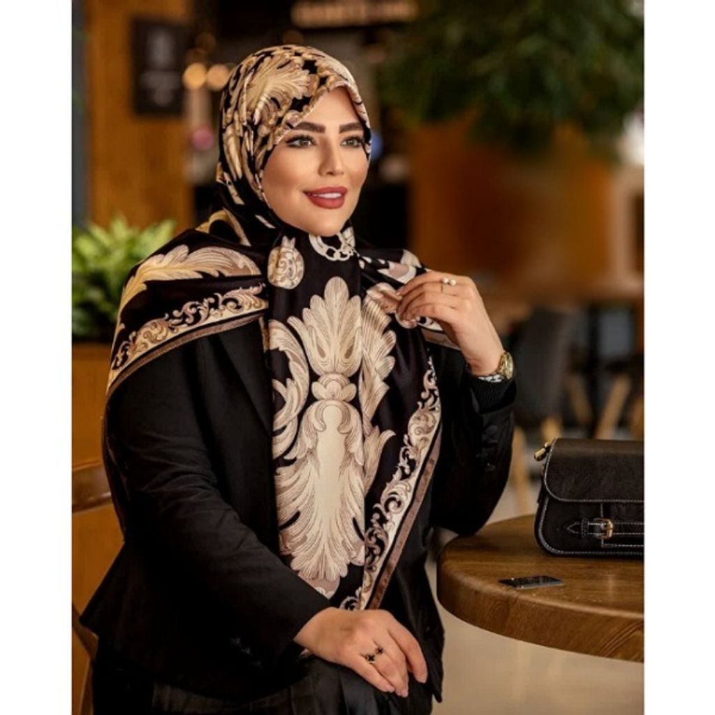 خرید انلاین روسری ابریشم توییل کجراه قواره 140 مدل مروارید