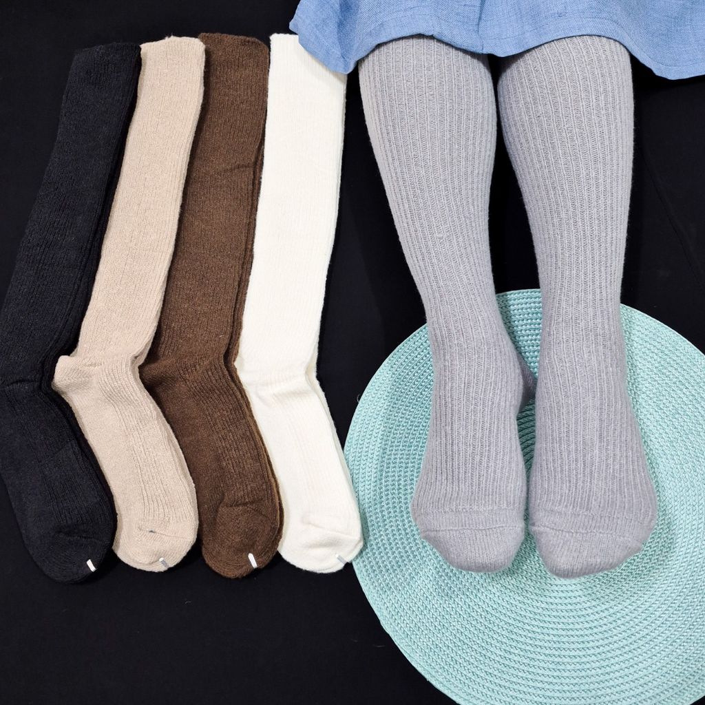 خرید اینترنتی جوراب ساقدار زنانه پشمی کبریتی کوکو هانا