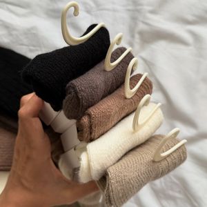 فروش اینترنتی جوراب ساقدار زنانه پشمی کبریتی کوکو هانا