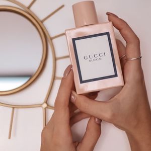 فروش اینترنتی تستر اروپایی عطر گوچی بلوم صورتی زنانه | Gucci Bloom کددار