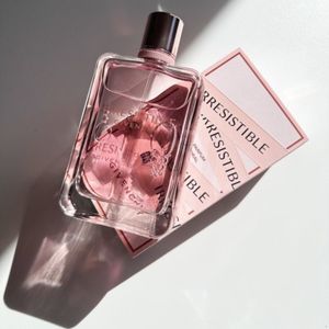 خرید اینترنتی تستر اروپایی عطر ادکلن جیوانچی ایرسیستیبل جیوانچی | Givenchy Irresistible