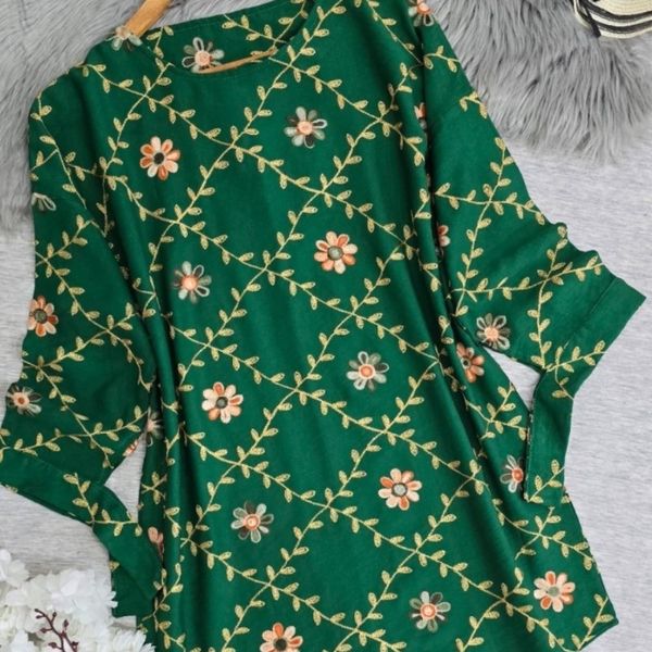 تونیک روژا