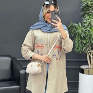 فروش اینترنتی شومیز زنانه طرح گلدوزی شادی