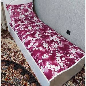 فروش اینترنتی روتختی یک نفره روکش تخت یکنفره زرشکی صورتی گل سفید