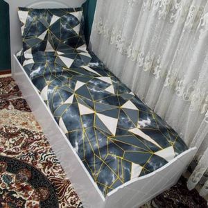 روتختی سه بعدی  یک نفره با روبالش زیپی نیم ست کشدوزی شده