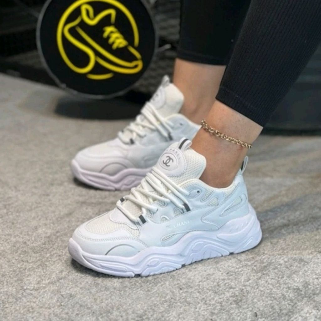 قیمت ارزان کفش لژدار زنانه مدل چنل بارب رنگ سفید