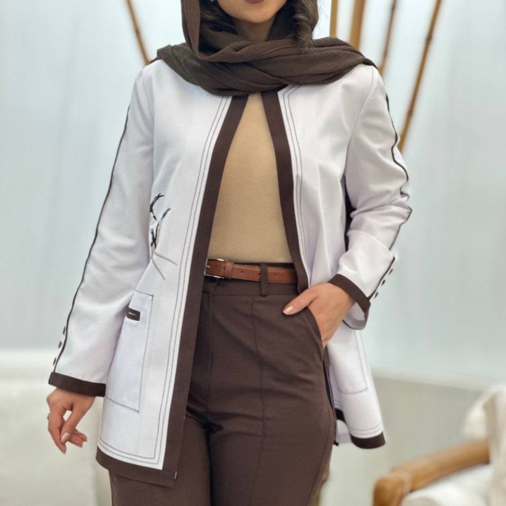 مشخصات کت شلوار گلدوزی پرستو