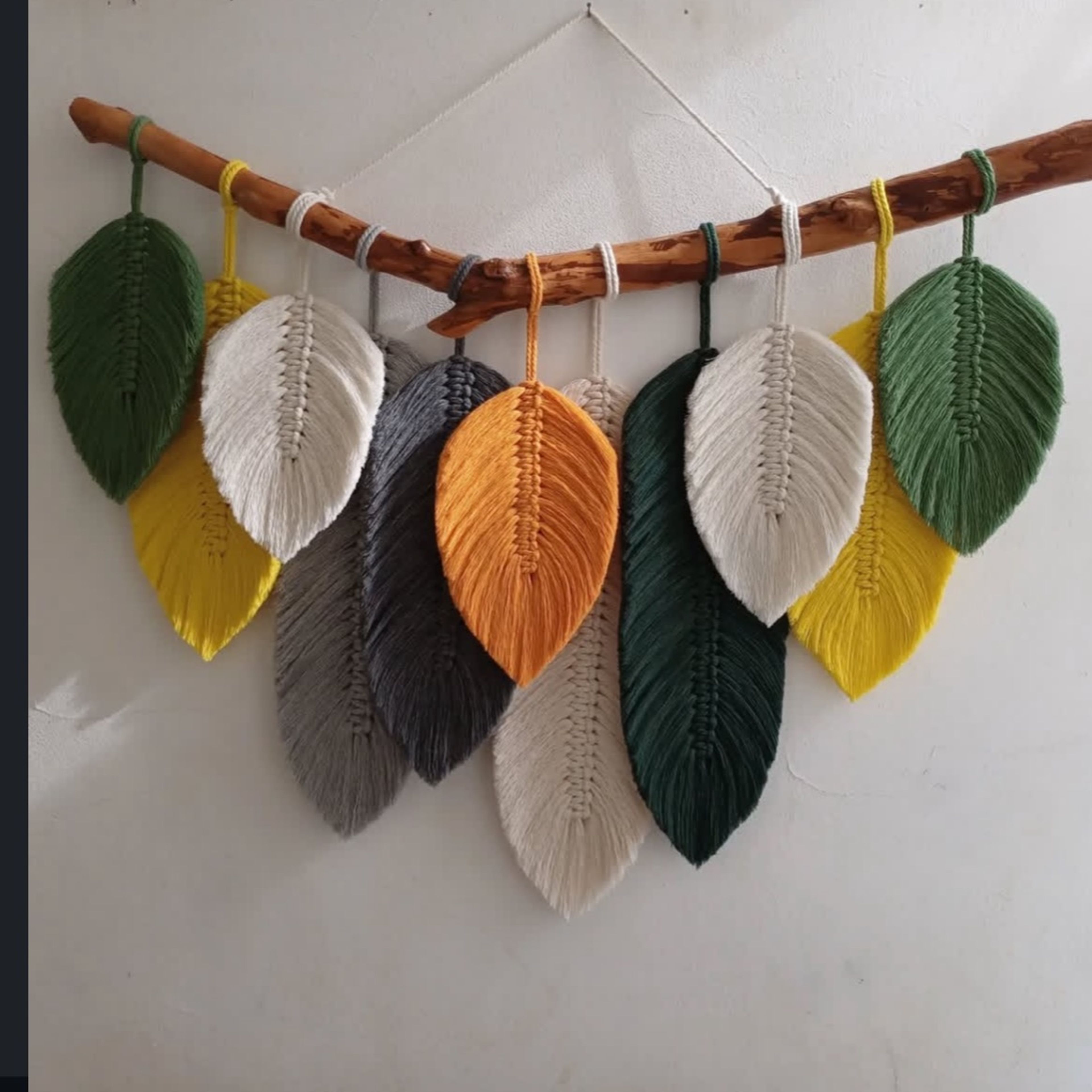 خرید آنلاین دیوارکوب برگ مکرومه بافی طرح جیران