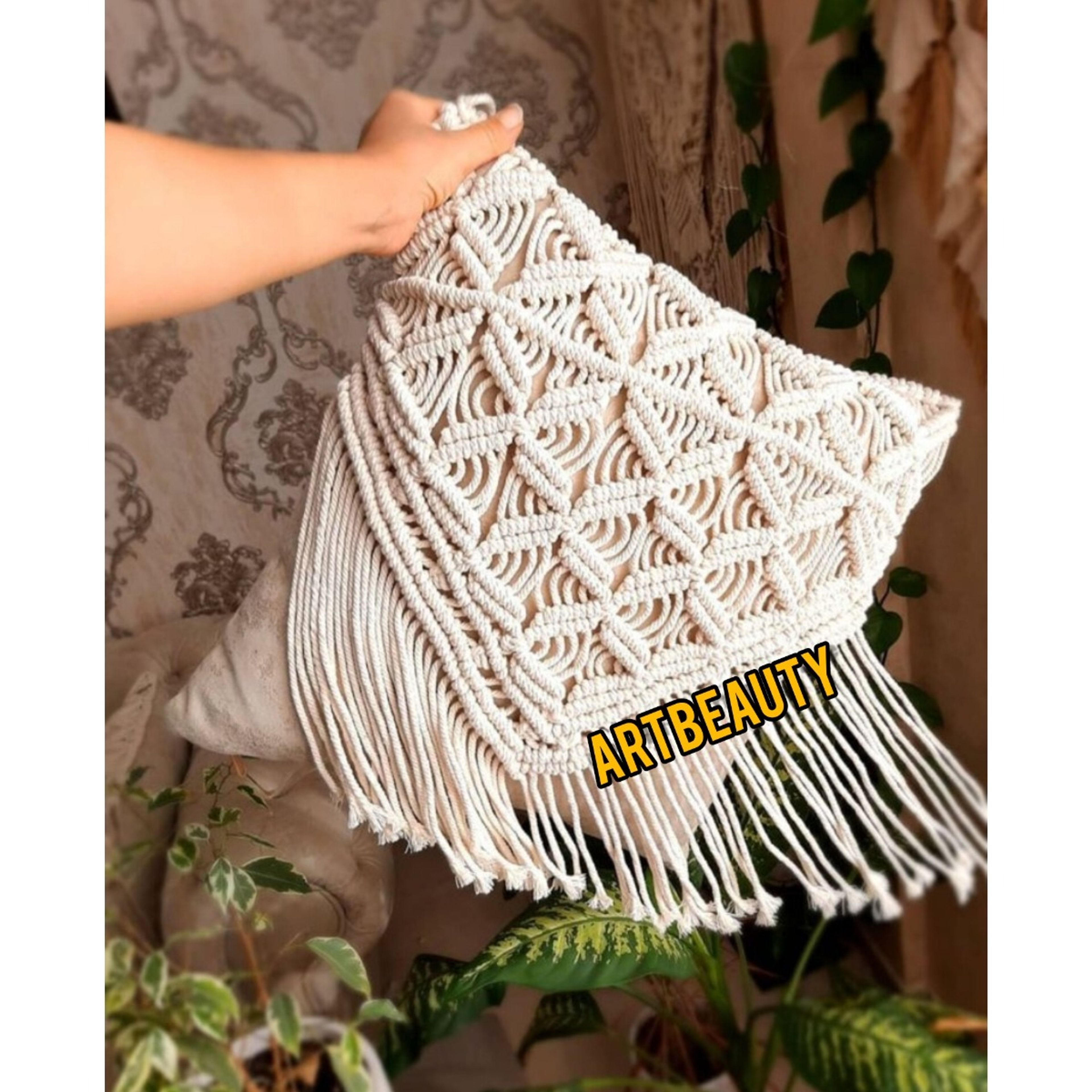 فروش اینترنتی کاور کوسن مکرومه بافی طرح لوزی