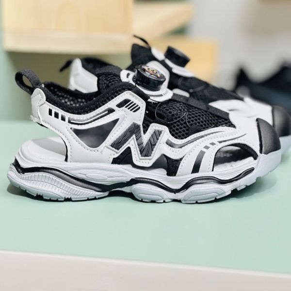 صندل بچگانه طرح نیوبالانس برند A+B کد 4010601