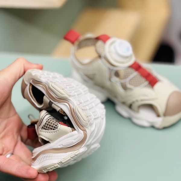 صندل بچگانه طرح نیوبالانس برند A+B کد 4010601