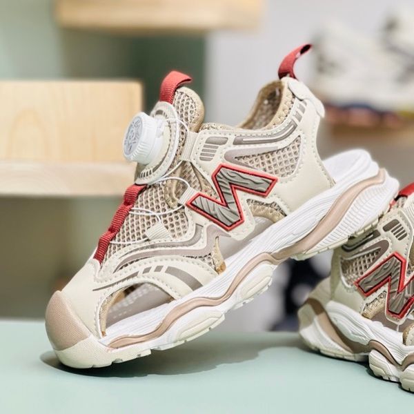 صندل بچگانه طرح نیوبالانس برند A+B کد 4010601