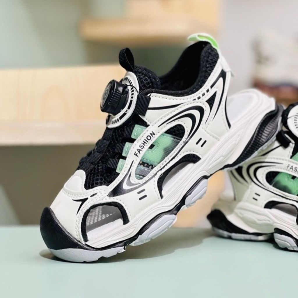 خرید اینترنتی قیمت صندل بچگانه طرح Fashion برند A+B کد 4010602