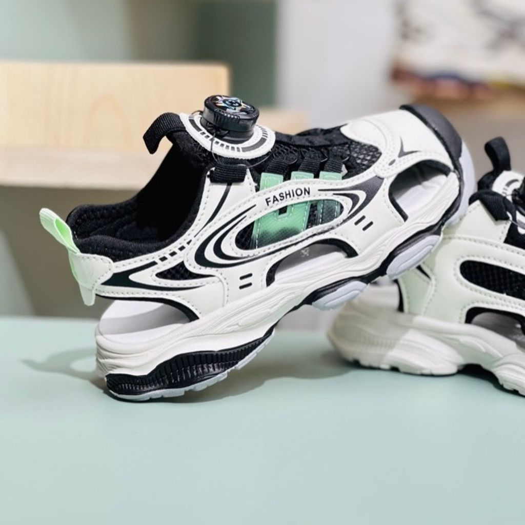 خرید اینترنتی قیمت صندل بچگانه طرح Fashion برند A+B کد 4010602