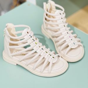 خرید اینترنتی قیمت صندل دخترانه طرح گلادیاتور بند ریز برند Kshoes کد 4010701