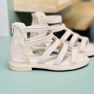 خرید آنلاین صندل دخترانه طرح گلادیاتور برند Kshoes کد 4010702